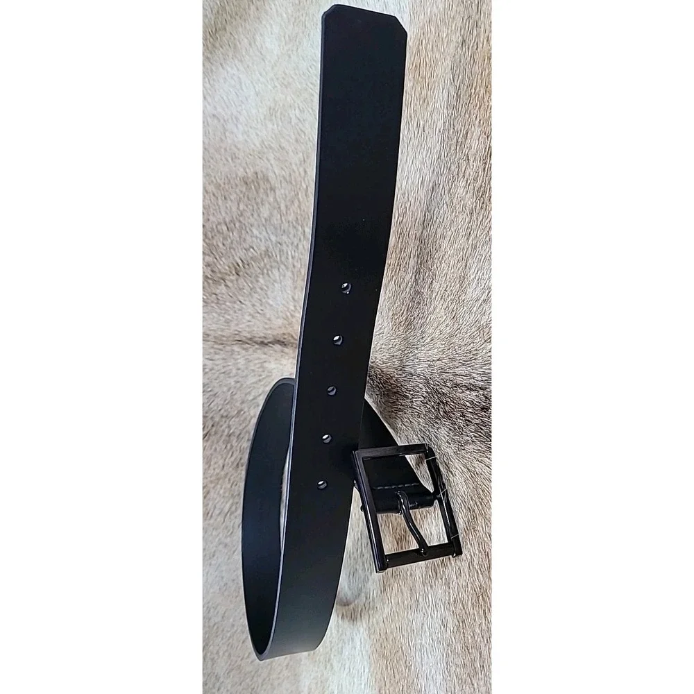 Banana‎ Republic Black Genuine Italian Leather Belt 30